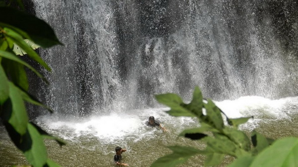 khun kon waterfall, khunkon waterfall, khun kon waterfalls, khunkon waterfalls