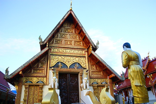 wat phra singh chiang rai, wat phra singh chiangrai, phra singh temple chiang rai, phra singh temple chiangrai