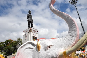 king mangrai monument, mangrai monument, king mang rai monument, mang rai monument, king mangrai monument chiang rai