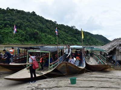 ban mae sam laeb, baan mae sam laeb, ban mae sam laep, baan mae sam laep, ban mae sam laeb mae sariang, ban mae sam laep mae sariang