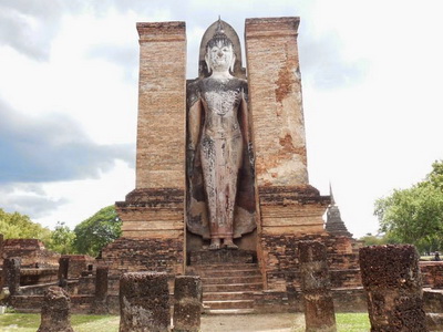 package tour chiang mai to bangkok, sukhothai tour, sukhothai historical park, sukhothai historical park tour, 3 days 2 nights package tour chiang mai to bangkok