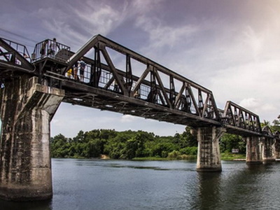 kwae river bridge, kwae river bridge kanchanaburi, kwai river bridge, kwai river bridge kanchanaburi, death railway, death railway kanchanaburi