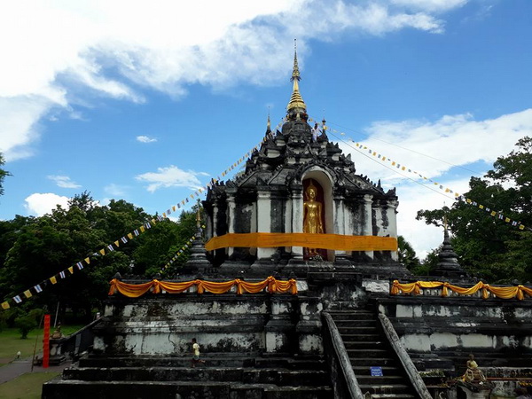 wat phra yuen, wat phra yuen lamphun, phra yuen temple, phra yuen temple Lamphun, important temple in lamphun