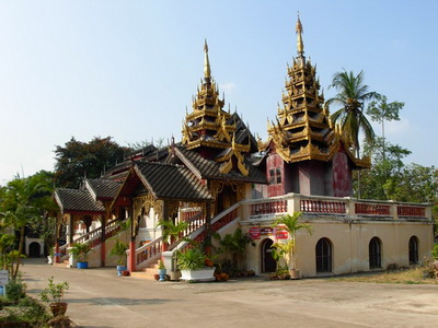 wat sri chum lampang, sri chum temple in lampang, wat sri chum in lampang