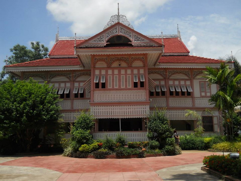 khum vongburi, khum vongburi house museum, vongburi house museum, khum vongburi museum, khum vongburi phrae, khum vongburi house museum phrae, vongburi house museum phrae, khum vongburi museum phrae