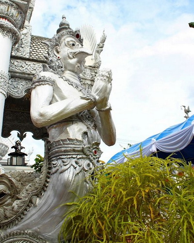 ming muang temple, wat ming muang, wat ming muang nan, ming muang temple nan