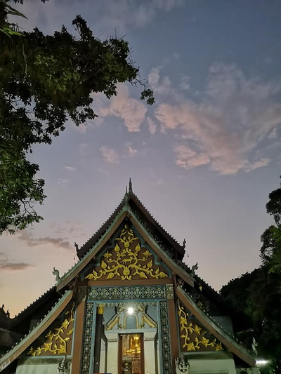 nong bua temple, nhong bua temple, wat nong bua, wat nhong bua temple