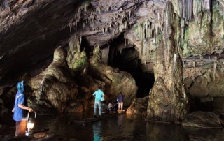 lod cave, lot cave, tham lod, tham lot, tour full day in pai, tour pai, budget tour in pai, pai join in group tour, pai day tour, tour pai Thailand, tour in pai