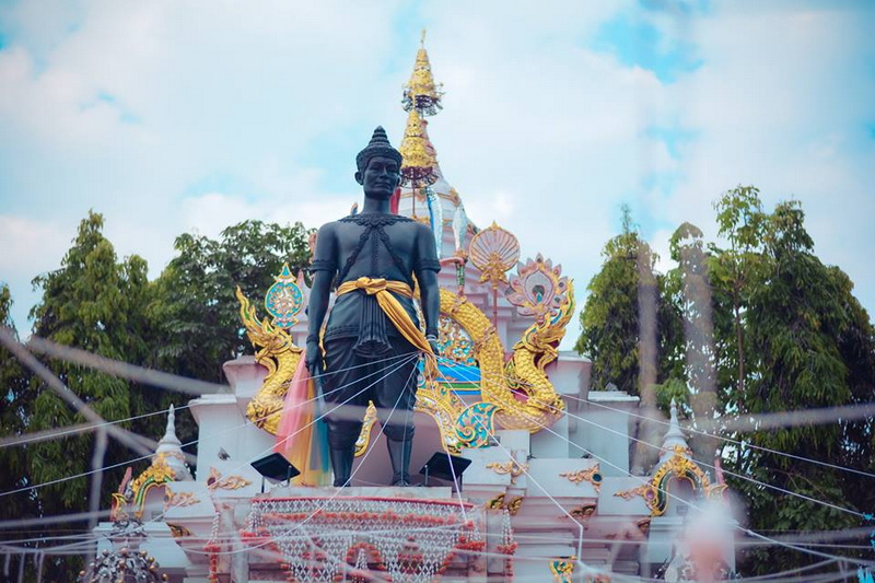 pho khun ngam muang monument, pho khun ngam muang, pho khun ngam muang in phayao, pho khun ngam muang monument in phayao