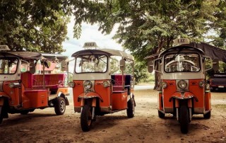 tuktuk driving tour, tuktuk driving tour in chiang mai, tuk tuk driving tour, tuk tuk driving tour in chiang mai