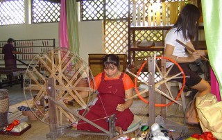 san kamphaeng village, san kamphaeng handicraft village