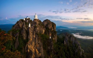 wat chaloem phra kiat, lampang day tour, one day tour lampang, tour to lampang, lampang tour