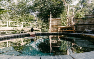 ban yang pu toh natural hot sprins, ban yang pu toh natural hot springs, ban yang pu toh hot spring, onsen hot spring ban yang pu toh, soaking and bathing in the natural hot spring pool