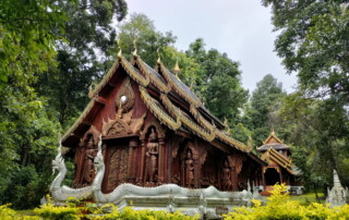 private tour to wat luang khun win, wat luang khun win