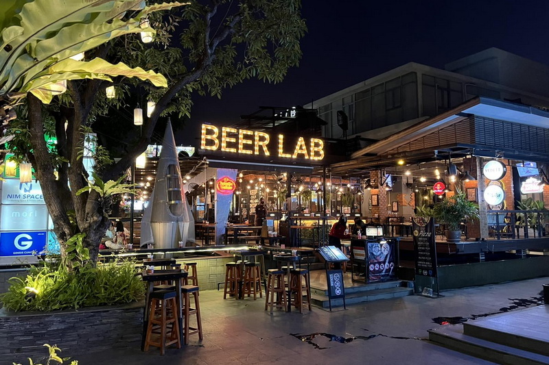 beer lab chiang mai, things to do in chiang mai at night, what to do in chiang mai at night, nightlife in chiang mai, best night tours in chiang mai, top things to do in chiang mai at night, must-See night attractions in chiang mai, chiang mai nightlife highlights